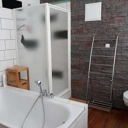 Bed and Breakfast La Couque Cuivree Ντινάντ